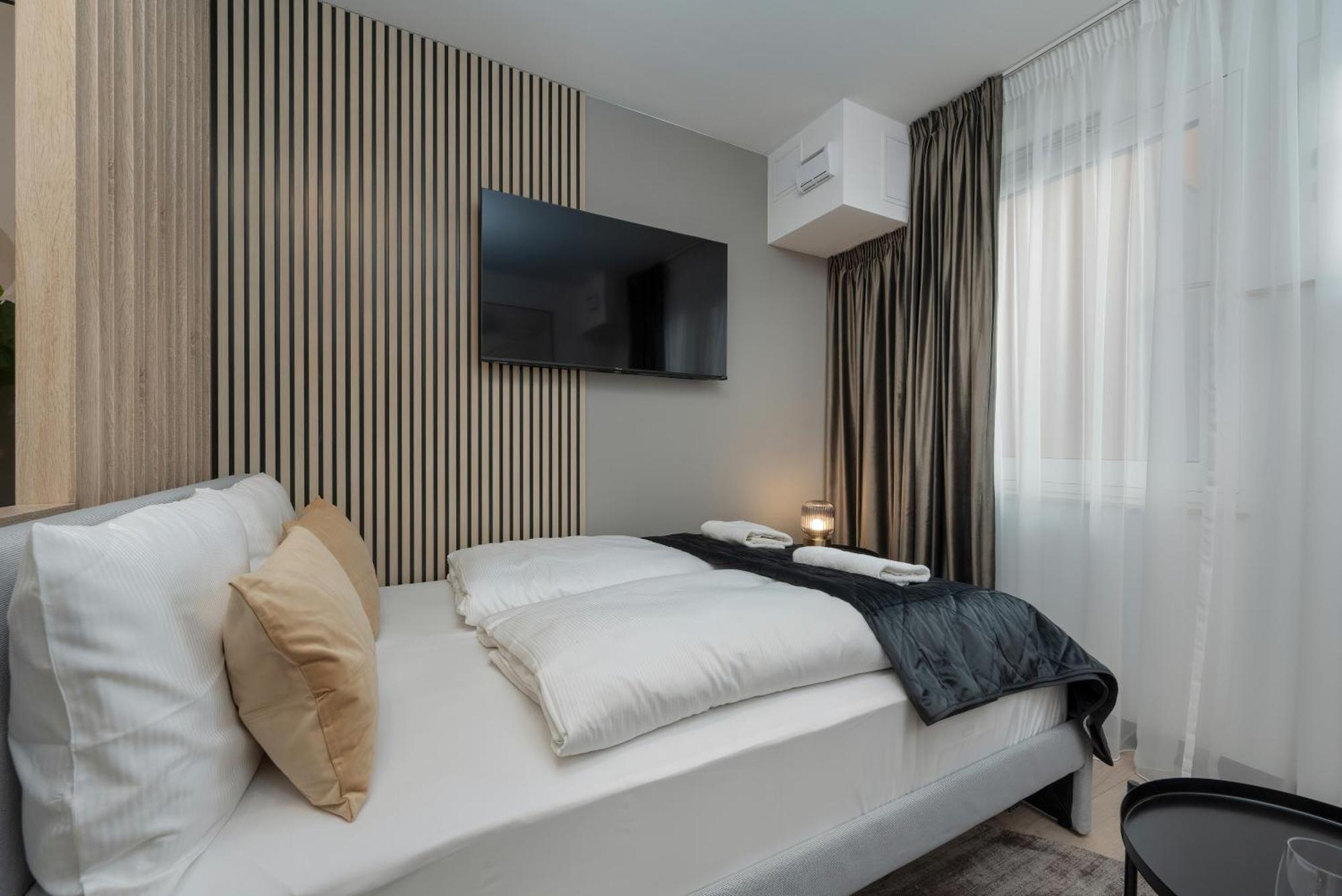 Wroclavia Apartments Dyrekcyjna By Noclegi Renters فروتسواف المظهر الخارجي الصورة